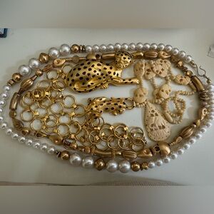 Trifari awesome lot w/assorted 80's gems!